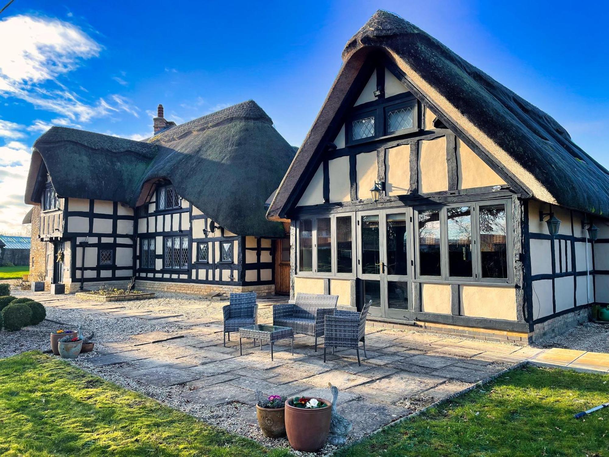 Guest House Gem In Wickhamford, Near Broadway Badsey Extérieur photo